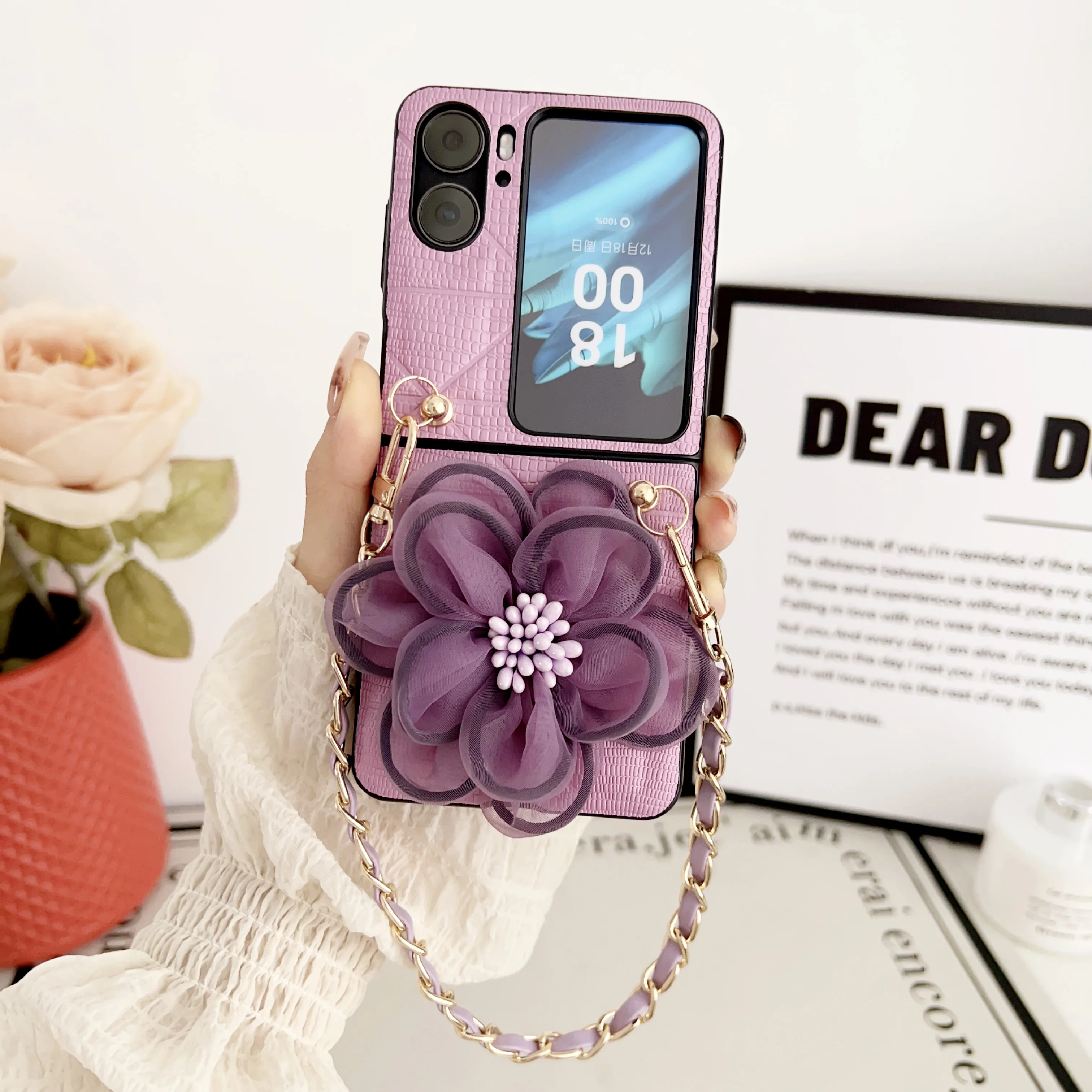 

3D Flowers Chain Wrist Strap Lambskin Phone Case for OPPO Find N2 Flip 5G CPH243 N2flip Findn2flip Leather Protective Cover