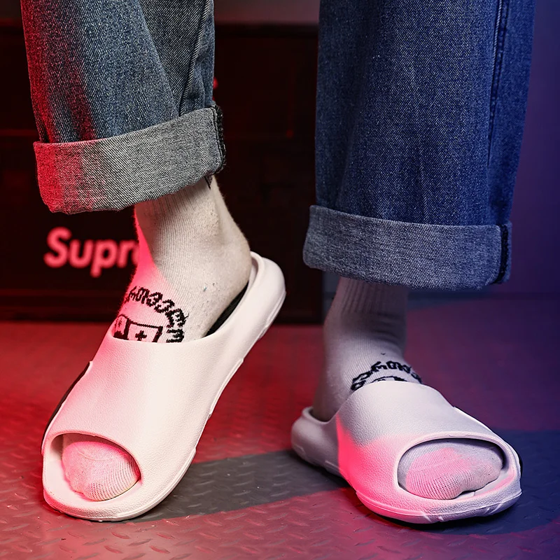 Tofflor för kvinnor och män Halkskydd med tjock sula Mjukt skum Sliders Tofflor för inomhus utomhus_voghion.com