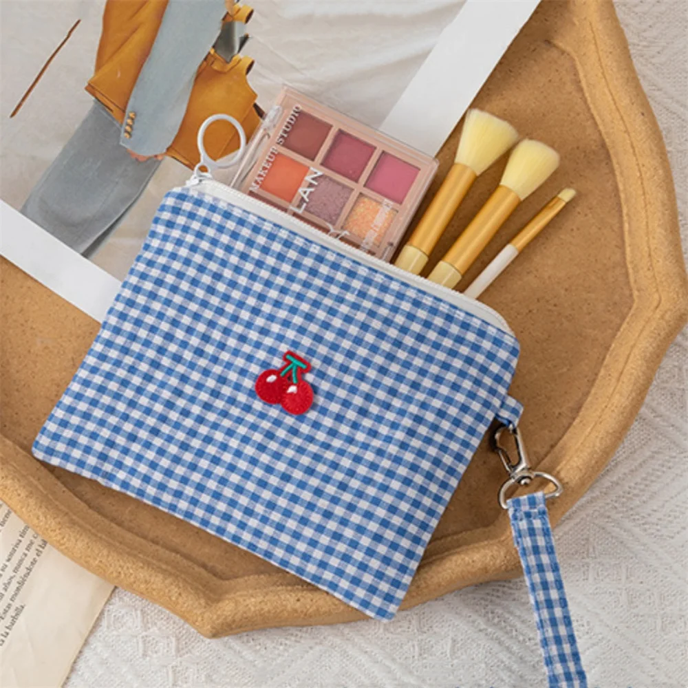 Red Cherry Canvas Makeup Bag, Portable And Easy To Carry. Red Plaid, Large Capacity Cosmetic Lipstick Storage Bag Travel Handbag