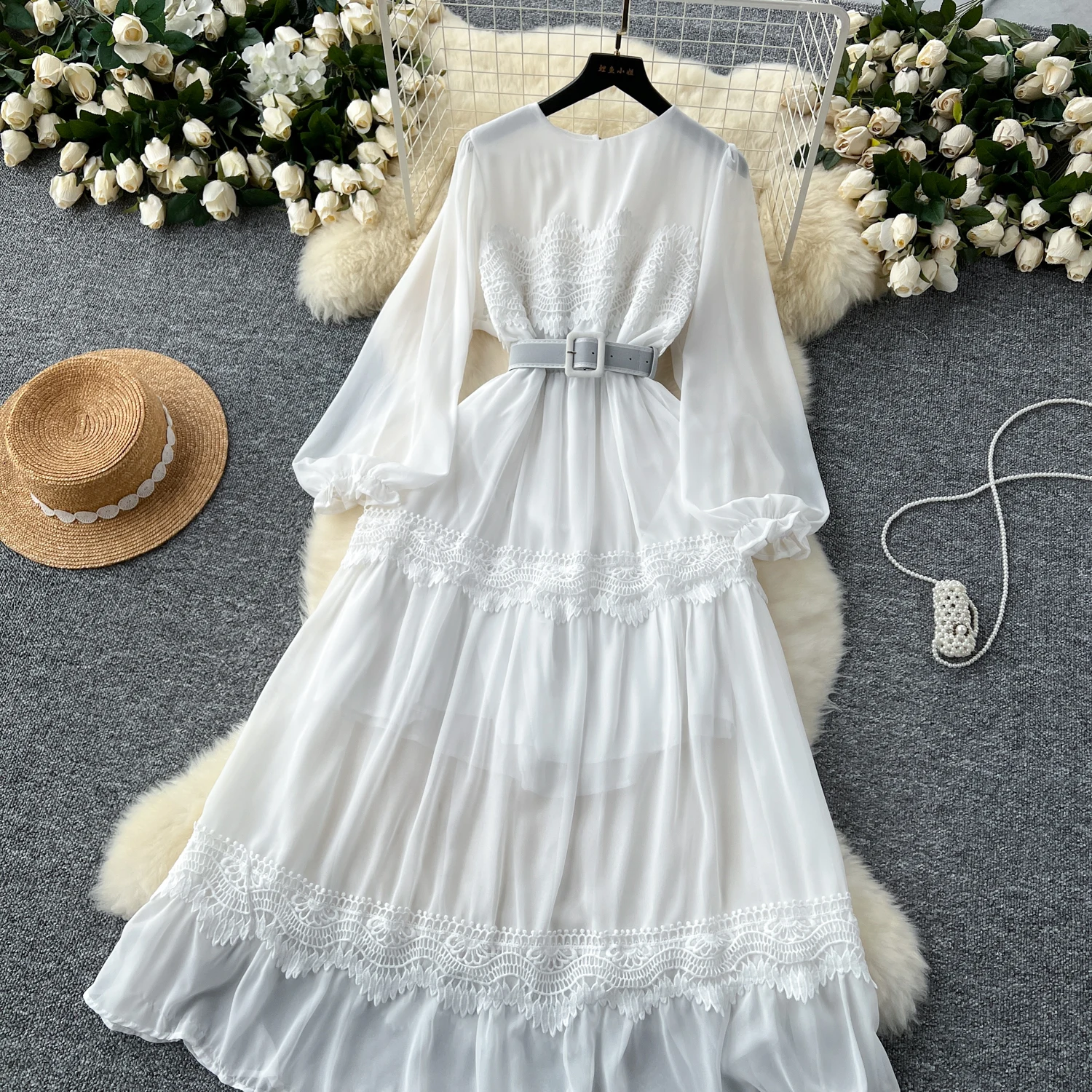 French Vintage O Neck Hollow Out Lace Patchwork Long Lantern Sleeves Korean Fashion Dresses Women's Autumn Waist Sweet Clothing