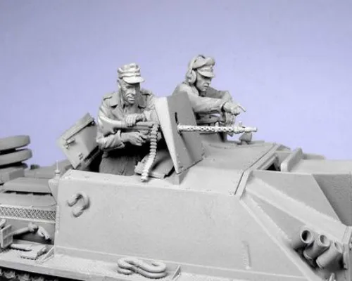 1:35 Scale Die-cast Resin  Tank Soldiers 2 Character Scenes Need To Be Assembled And Colored By Themselves