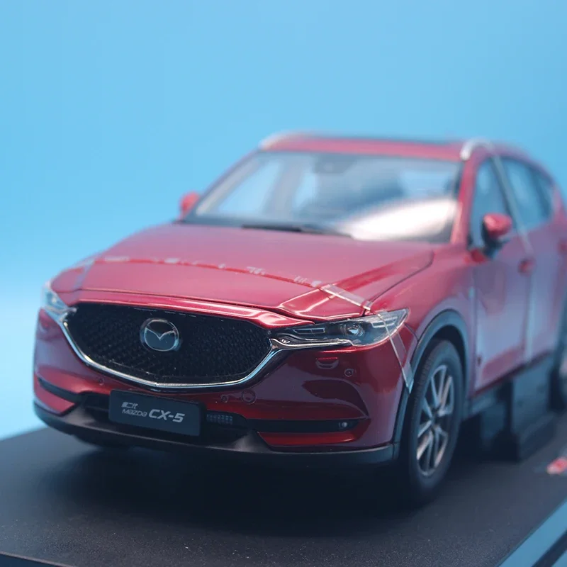 MAZDA CX-30 ソウルレッド　ミニカー　モデルカー Amazon | MAZDA特注 1/18 マツダ CX-30 (ソウルレッドプレミアム