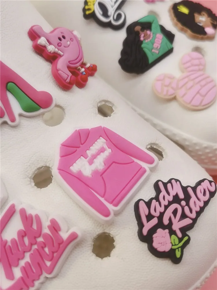 20 Pièces Aléatoires Charms De Chaussures Pour Décoration De