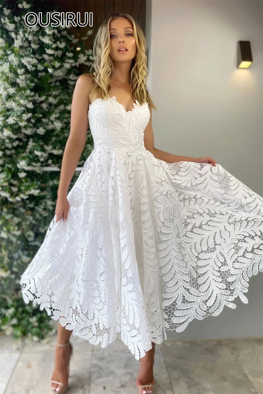 Princess Charming Sweetheart Collar Formal Evening Arabia Dresses A-line Tea-Length Open Back Prom Bridesmaid Gown with Lace