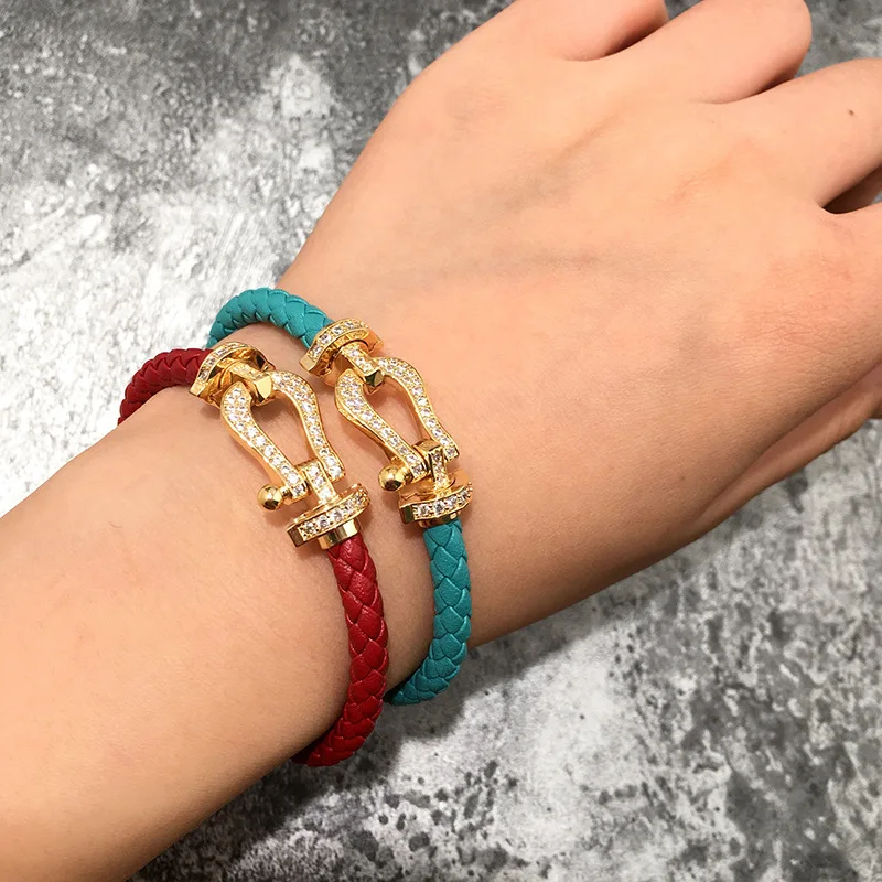 

Classic Horseshoe Couple Knitted Full Zircon Magnetic Buckle Leather Rope Bracelet