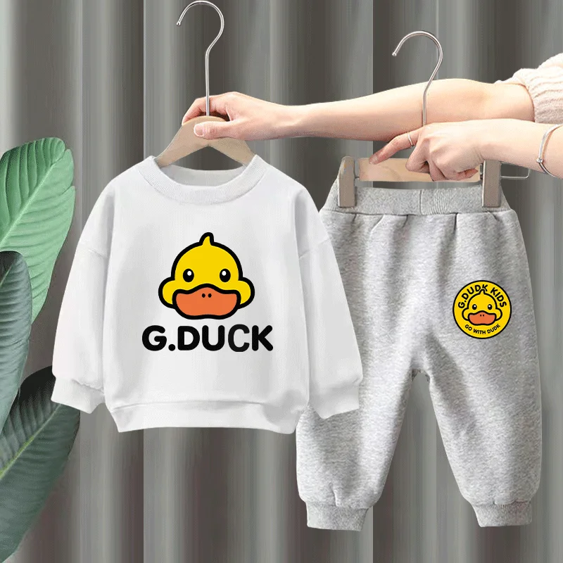 271 setWhite sweatshirt h1 + gray sweatpants h2