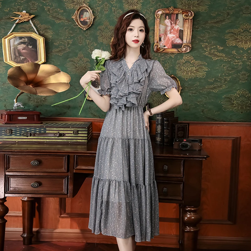 

Шифоновые винтажные длинные женские платья, новинка 2024, французское однотонное приталенное платье с V-образным вырезом и коротким рукавом, летнее женское платье с оборками