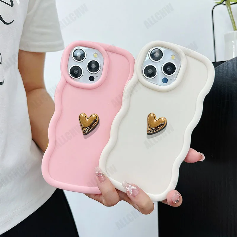 Elegant 3D Gold Heart Wavy Silicone Phone Case