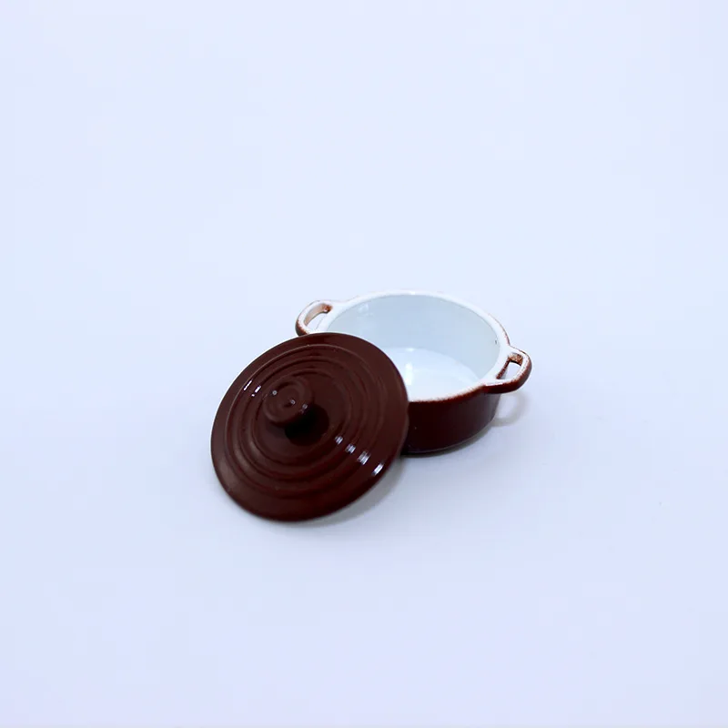 Miniature Colorful Dollhouse Soup Pot - 1:12 Scale Metal Cookware Accessory