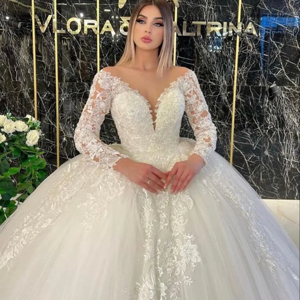 

Vintage Lace Wedding Dresses V Neck Long Sleeves Elegant Bridal Gowns Dubai Vestidos De Novia Women Formal Marriage Robe