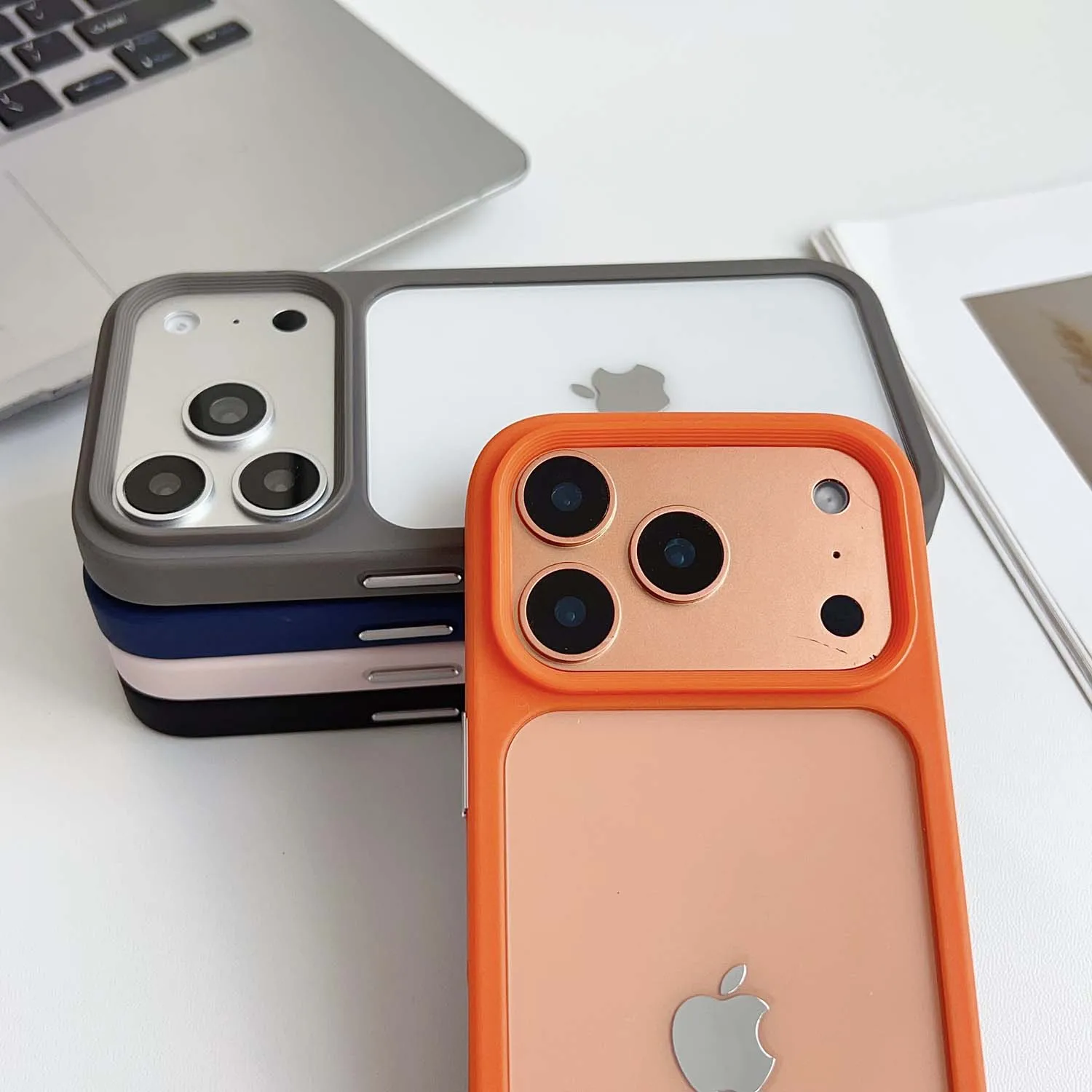 Transparent Skin Feel Shock Resistant Phone Case with TPU Border and Hardware Buttons