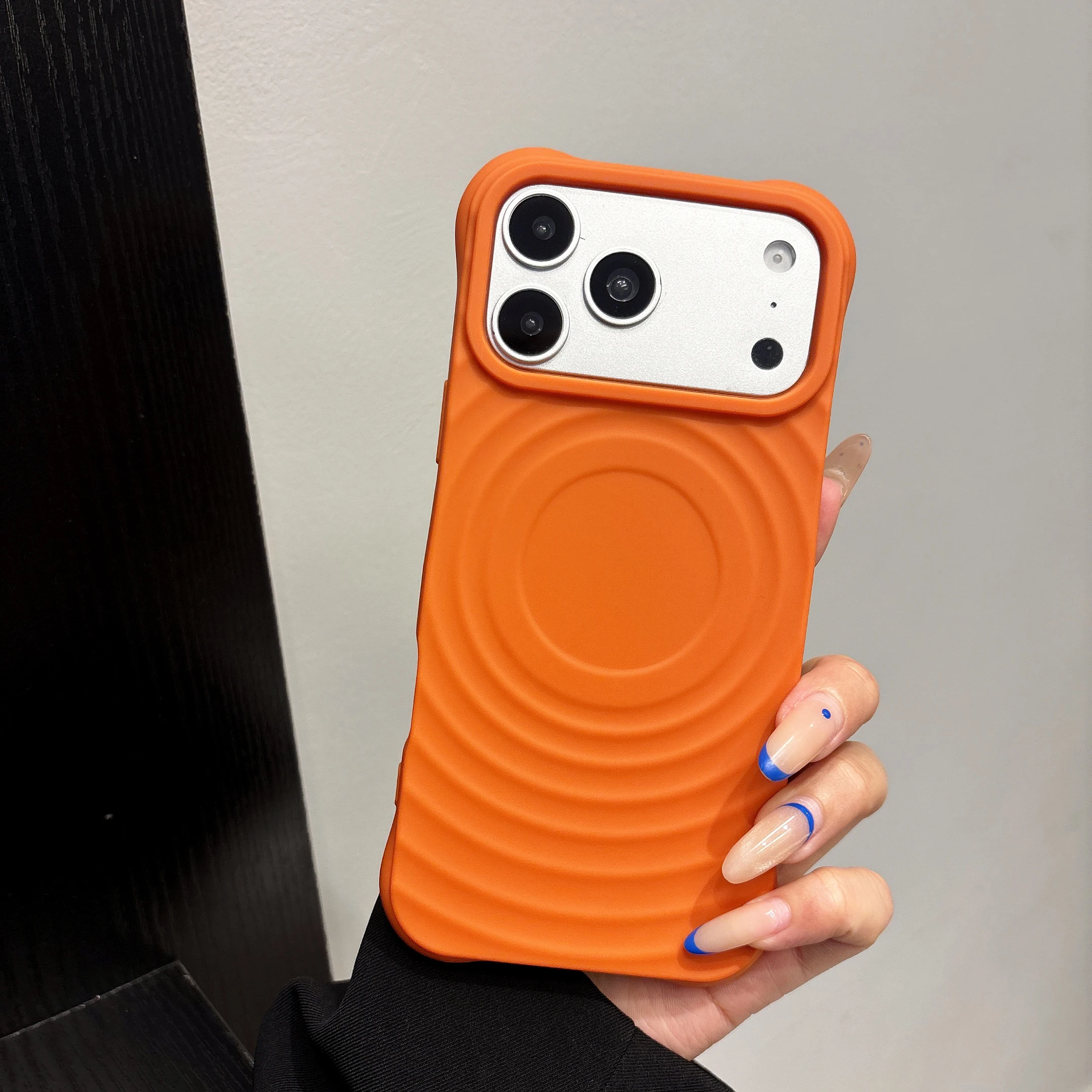 Matte Soft Bumper Water Ripple Phone Case - Shockproof TPU Candy Corrugated Cover