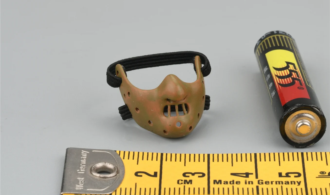 

1/12 Scale Metal Mask Model for 6''BOBTOYS FM-02
