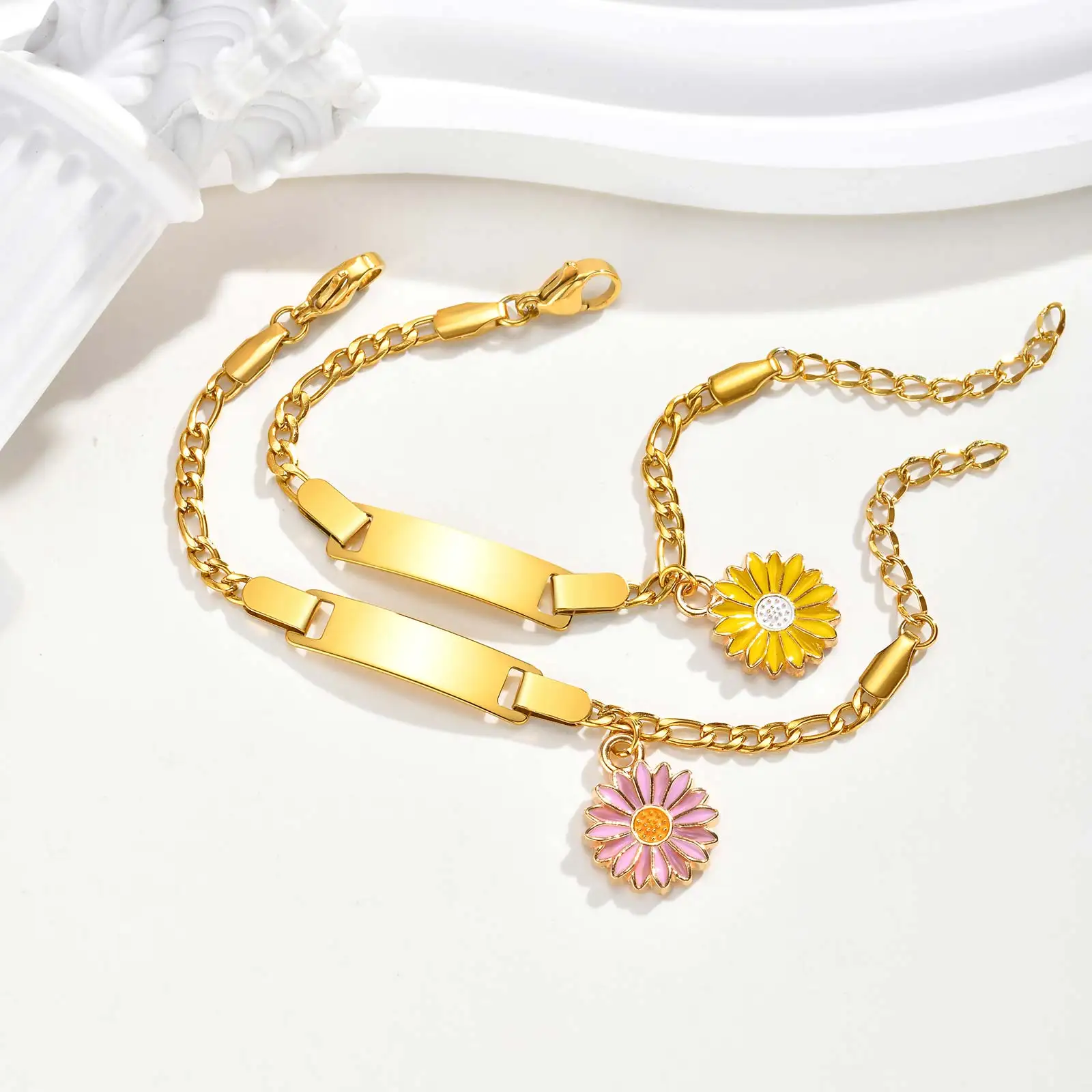 Personalisiertes Namens-ID-Armband für Mädchen und Jungen, Blumen-Charm-Armband aus Edelstahl, nicht allergisches Modeschmuck-Geschenk – Detail 8
