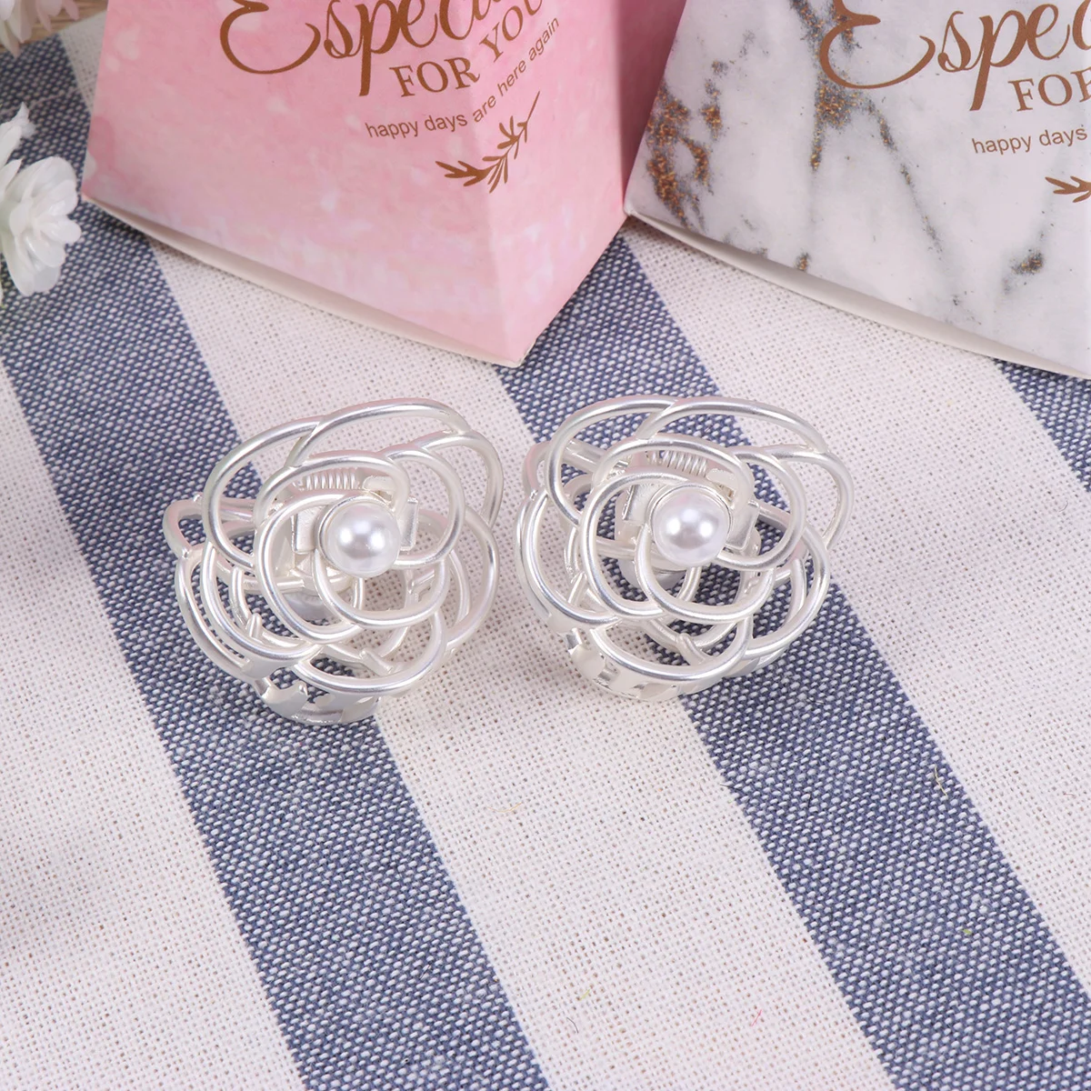 

2 Pcs Hair Claw Clip Clips for Girls Mini Alloy Clamp Women Decorate Accessories