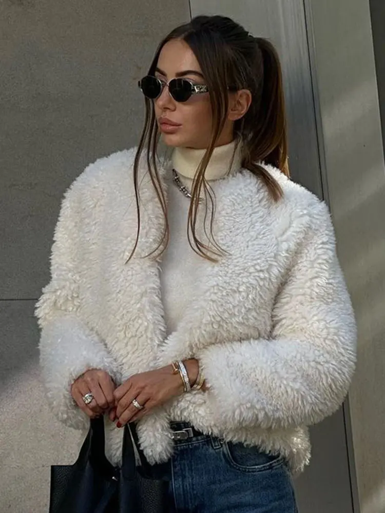 

Elegant Solid Plush Warm Short Cardigan Jacket Women Fashion Round Neck Long Sleeves Coat 2023 Autumn Winter Ladies Chic Outwear