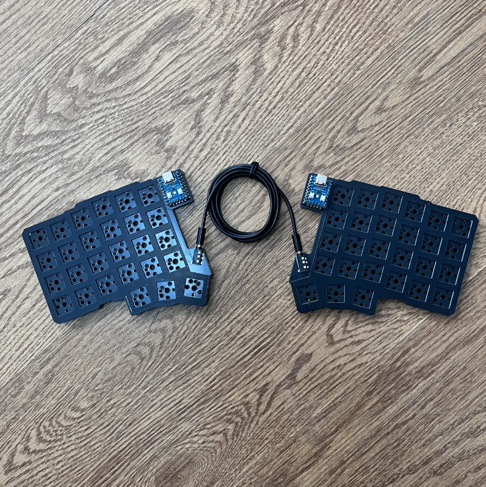 Silakka54 有線分割メカニカルキーボード カスタマイズ可能なシングル