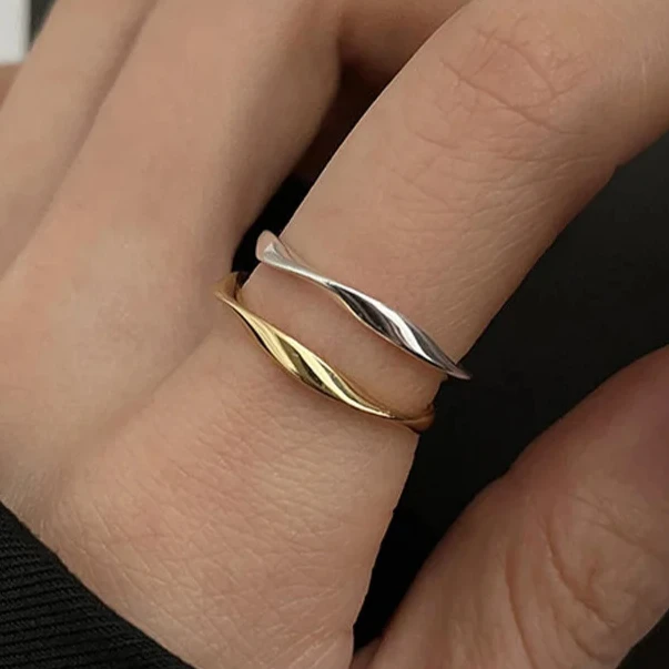 Anelli Geometrici Distorti Color Argento per Donne, Gioielli Minimalisti alla Moda, Accessori di Personalità