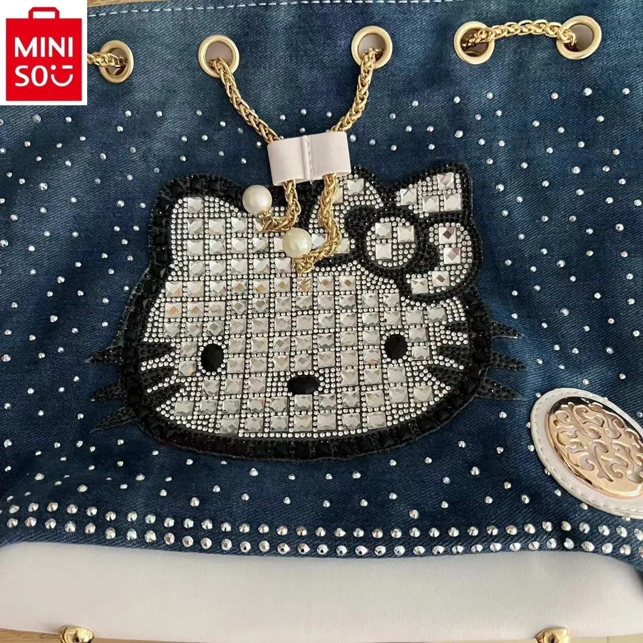 MINISO Sanrio Classic Woven Diamond Chain Bag Hello Kitty Retro High Quality Large Capacity Women's Bucket Diagonal Straddle Bag