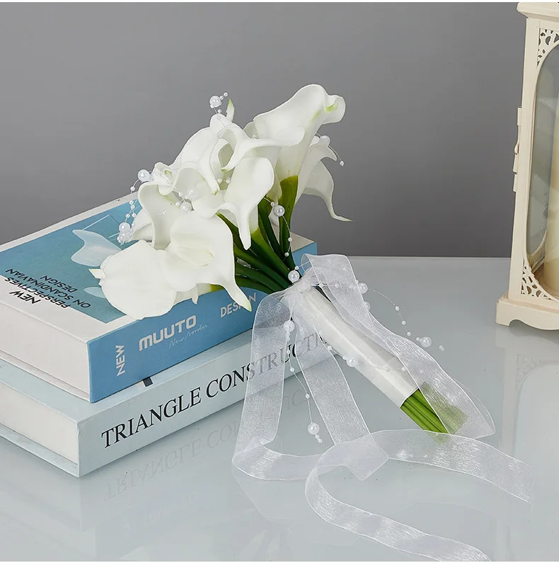 Calla Lilies bride holding flower white Pearls bouquet wedding holding flower wedding bouquets bridal