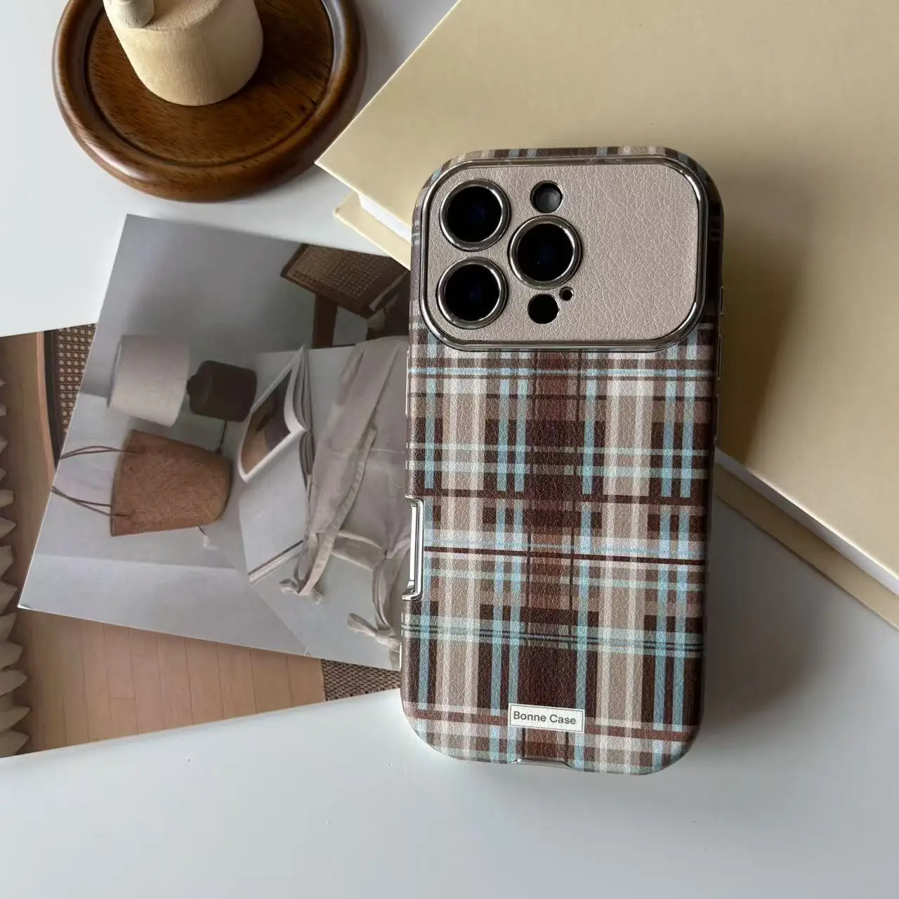 Vintage Autumn Winter Brown Plaid Leather-Texture Soft Cover Case