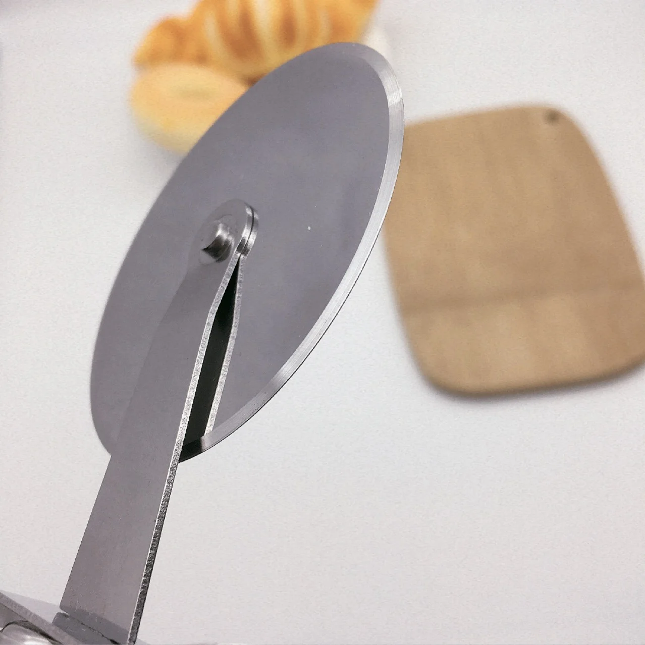 Stainless steel Pizza Cutter Pastry Roller Cutter Round Knife Pizza Shovel Baking Utensils