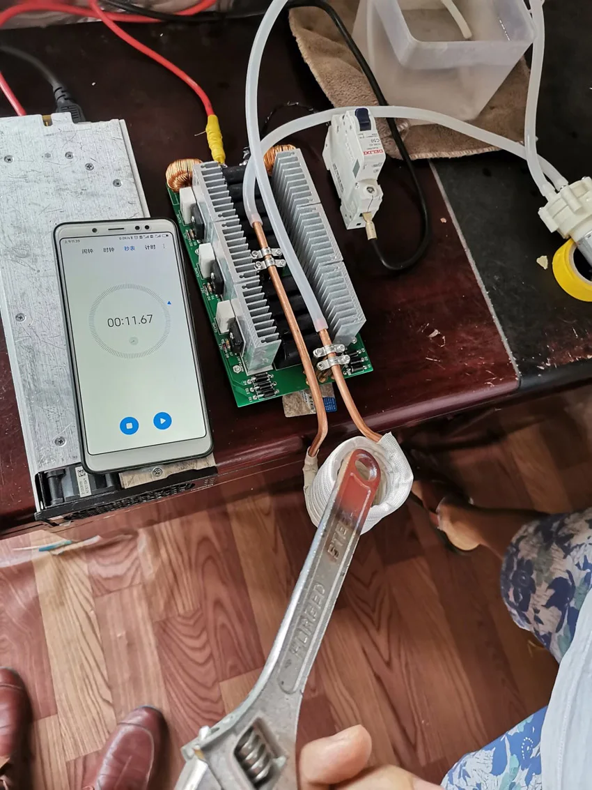 Description Picture 3 of item3000W 50A Tapless 6-tube ZVS High Frequency Induction Heating Machine Quenching Module DIY Kit