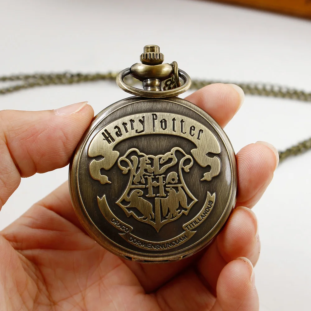 Fashion Casual Bronze Quartz Pocket Watch Retro Movie Theme Practical Children's Birthday Gift Necklace for Boys and Girls