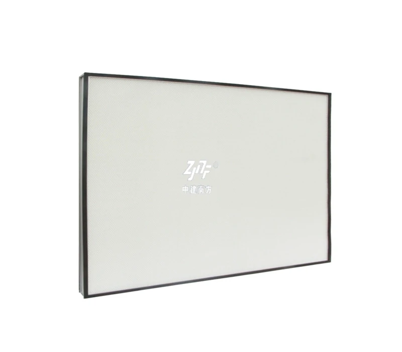 Détail du filtre PTFE sur un masque FFP2 FFP3 haute filtration, montrant les couches de protection.