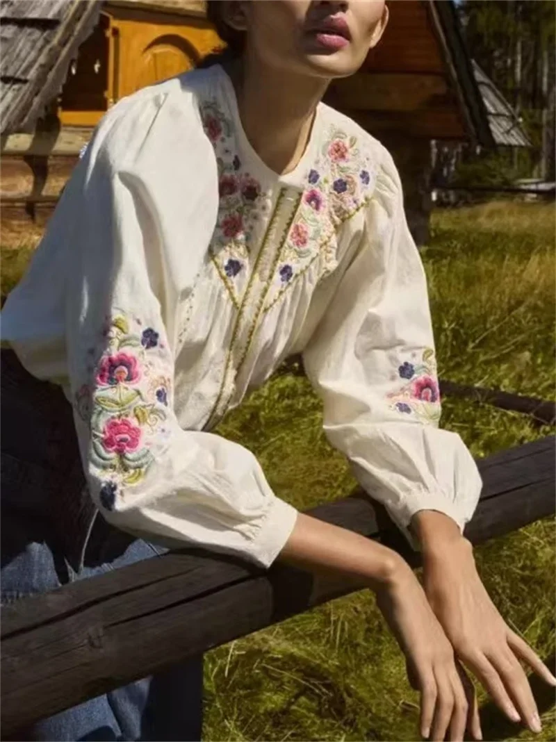 Pearl Gingham Floral Embroidered Puff Sleeve Blouse