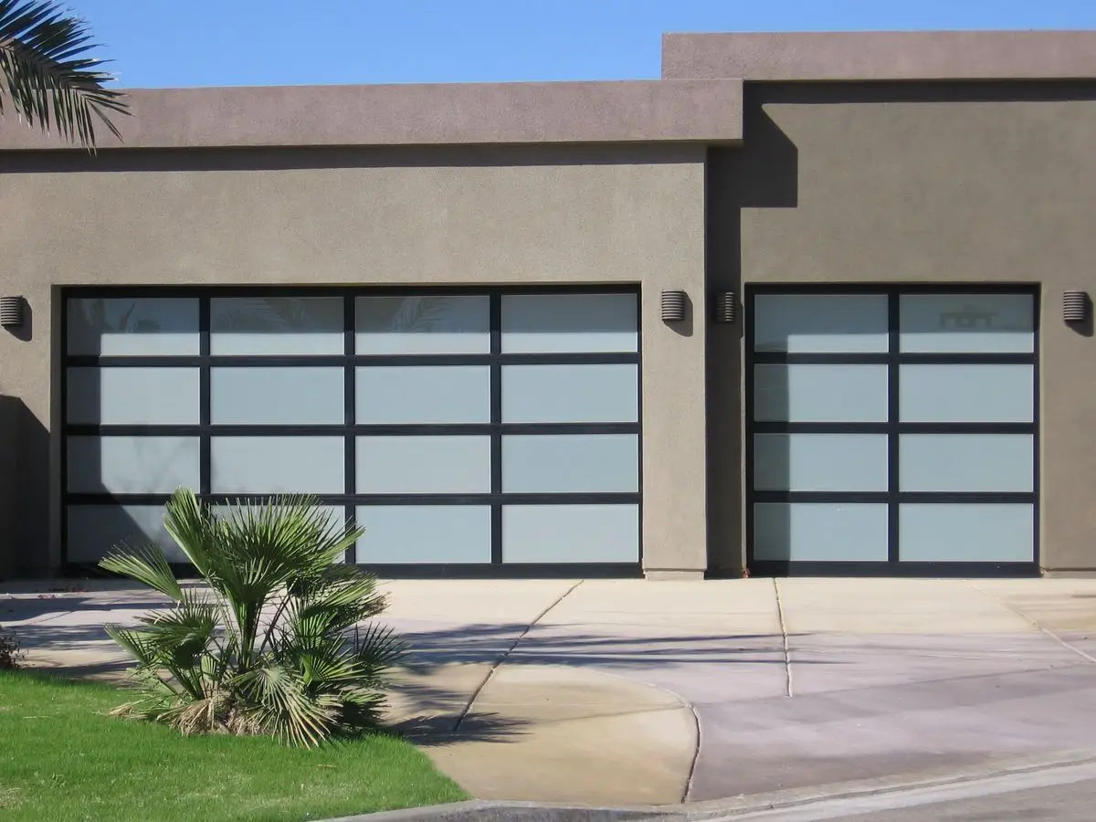 Waterproof Automatic Garage Door Black Aluminum Framed Frosted Glass Sectional Residential Garage Screen Door with Motor