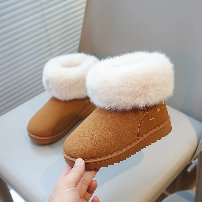 아동용 단색 스노우 부츠: 겨울철의 따뜻함과 스타일