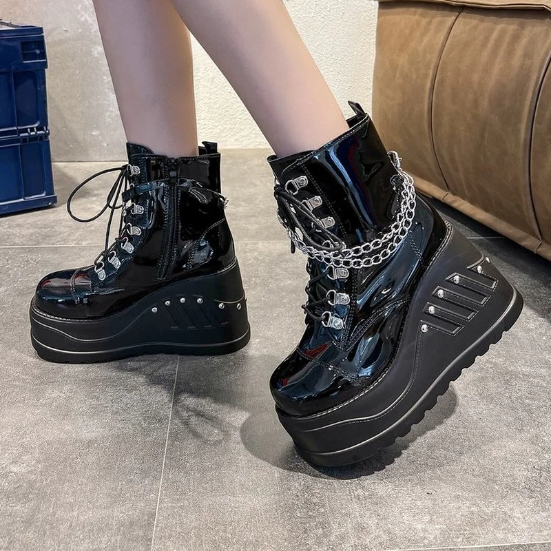 

2022 Boots Women Big Size 43 Black Zipper Lace Up Chain Wedges Platform Women's Motorcycle Boots Fashion Gothic Punk Shoes