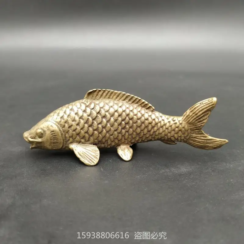 

Antique solid yellow fish carp tea pet every year there is fish desktop mini retro copper plantas miniatura metal figurine