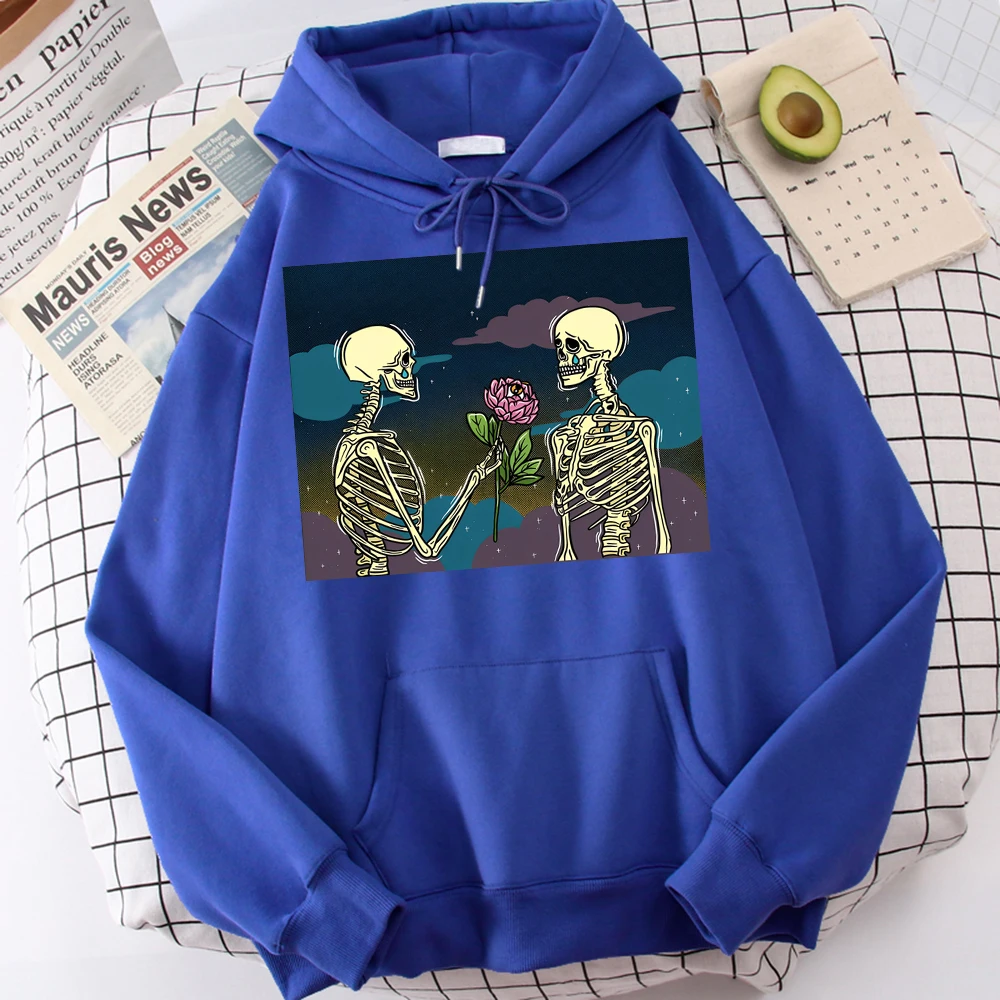 

Skeleton Love Comfortable Printing Hoodies Male Vintage Fleece Sweatshirt Personality Street Tops Classical Graphic Hoodie Men