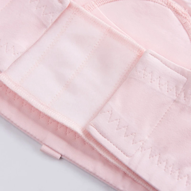Maternity Bra Hands-Free Pumping Bra Nursing Bra Wireless Adjustable Zipper Breastfeeding Bra for Holding Breast Pumps 3