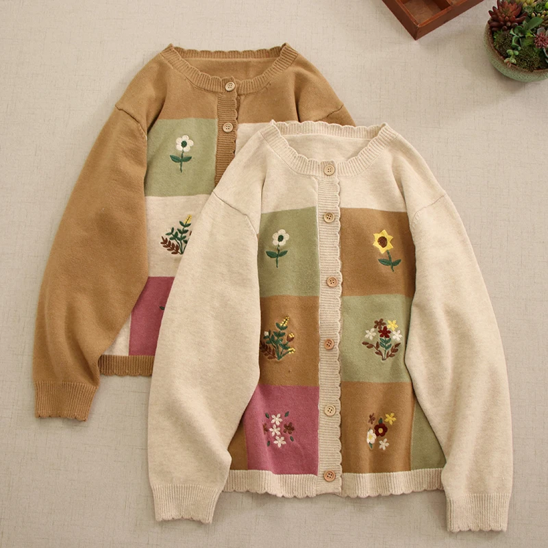 

Autumn New Sweet Embroidered Sweater Women Long Sleeve Single Breasted Sweater 23C198