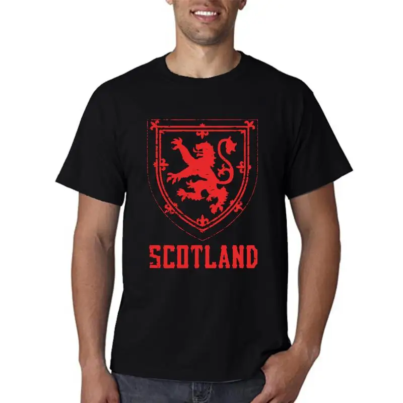 Scotbond Coot Of Orms King Of Blinds T-Shirt Da Uomo Con Corona Di Leone Rosso Di Scotbond