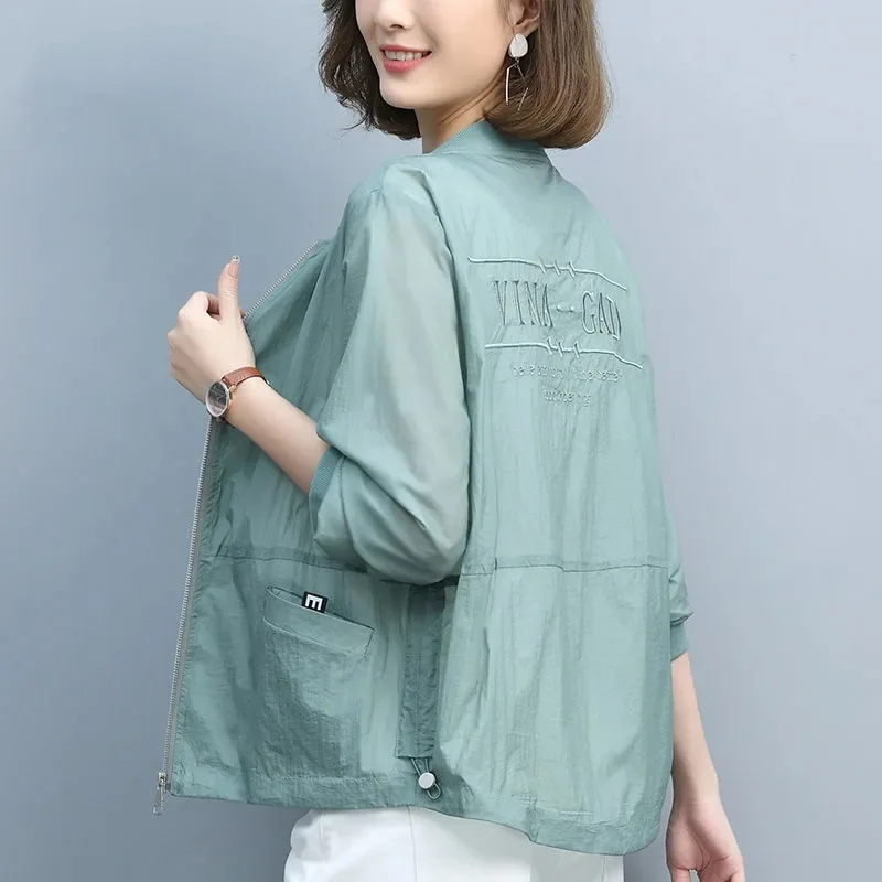 

2022 New Women Jacket 4XL Sun Protection Clothing Summer Clothes Windbreaker Korean Sunscreen Jacket Thin Coat