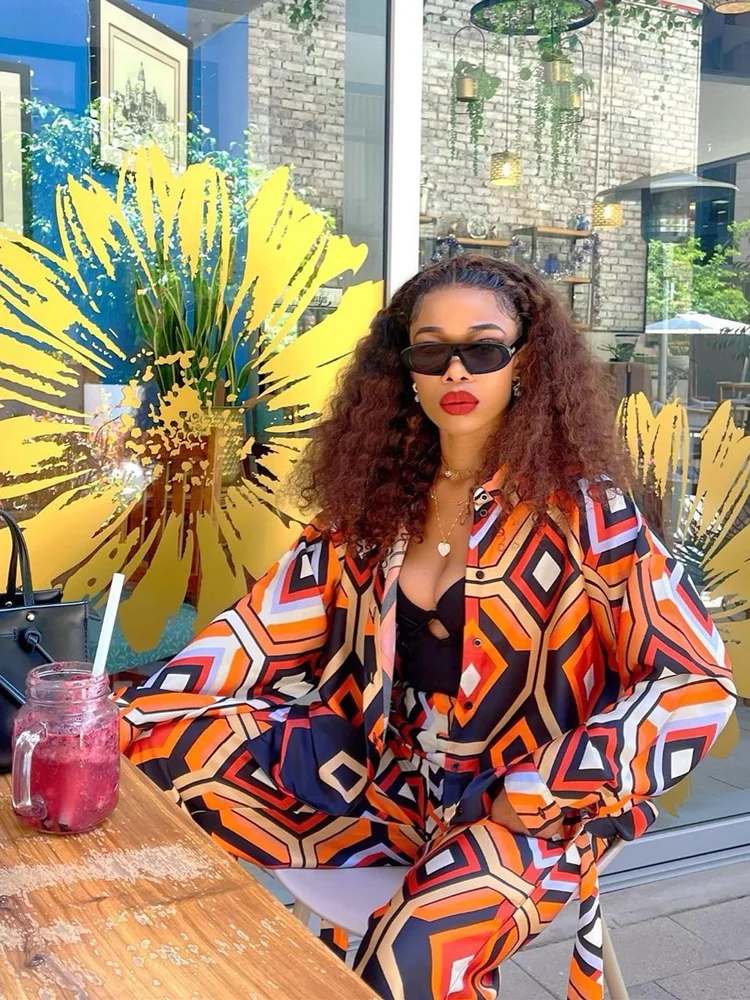 

Retro Print Tops Pants Sets For Women 2023 Loose High Waist Straight Pants Suit Ladies Streetwear Two Piece Outfits Matching Set
