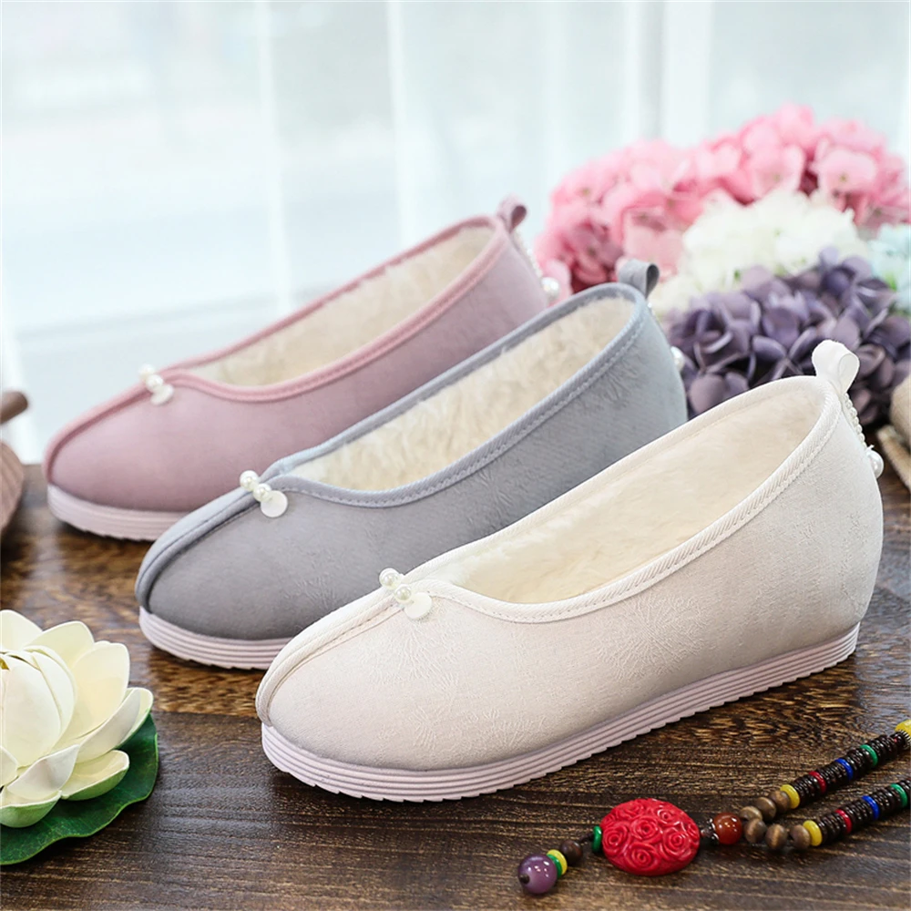 Autumn Winter Ancient Style Hanfu Shoes 1 pair Solid Color Thickened Shoes Hidden Heels Round-headed Single Shoe Women Girl Gift cosplay shoes