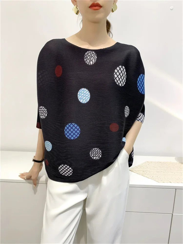 

miyake pleated top women's 2024 summer new fashion printed T-shirt loose one-piece sleeve toothpick pleat women's jumper