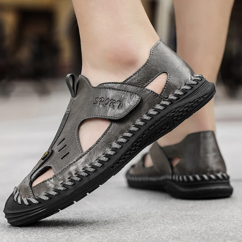 

New Casual Men's Soft Sandals Comfortable Men Summer Genuine Leather Men's Slippers Men Roman Outdoor Beach Sandals Walking
