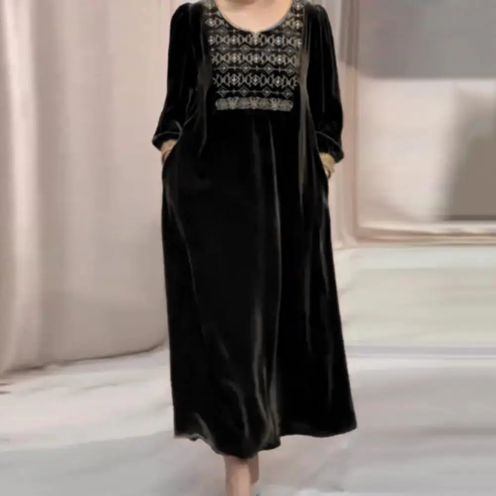 

Solid Color Round Neck Dress Elegant Vintage Maxi Dress with Pockets for Women Long Sleeve Round Neck Solid Color Fall Spring