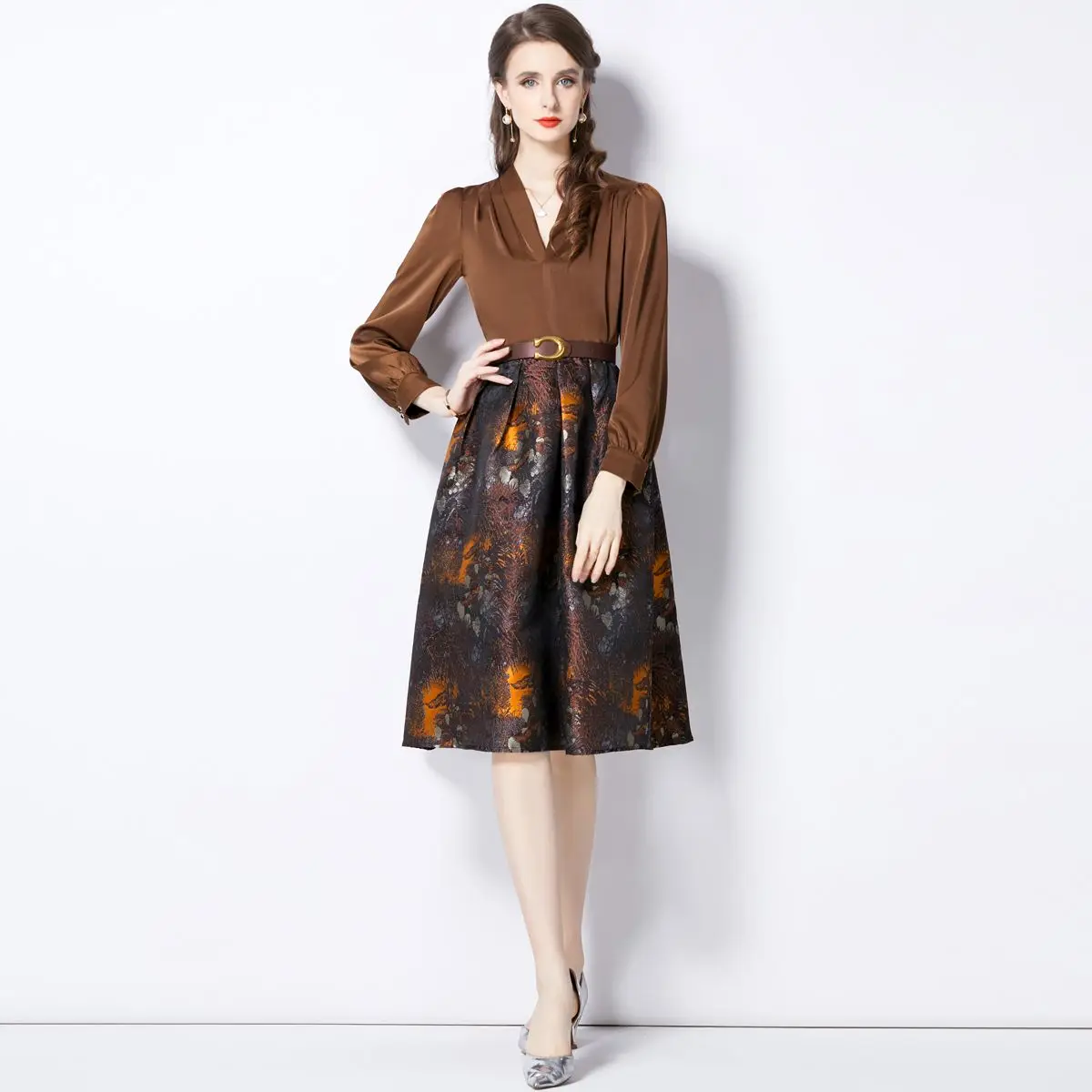 

Autumn Winter Fashion Runway Vintage Spliced Dress Women's V-Neck Long Sleeve High Street Flower Jacquard Dress with Belt