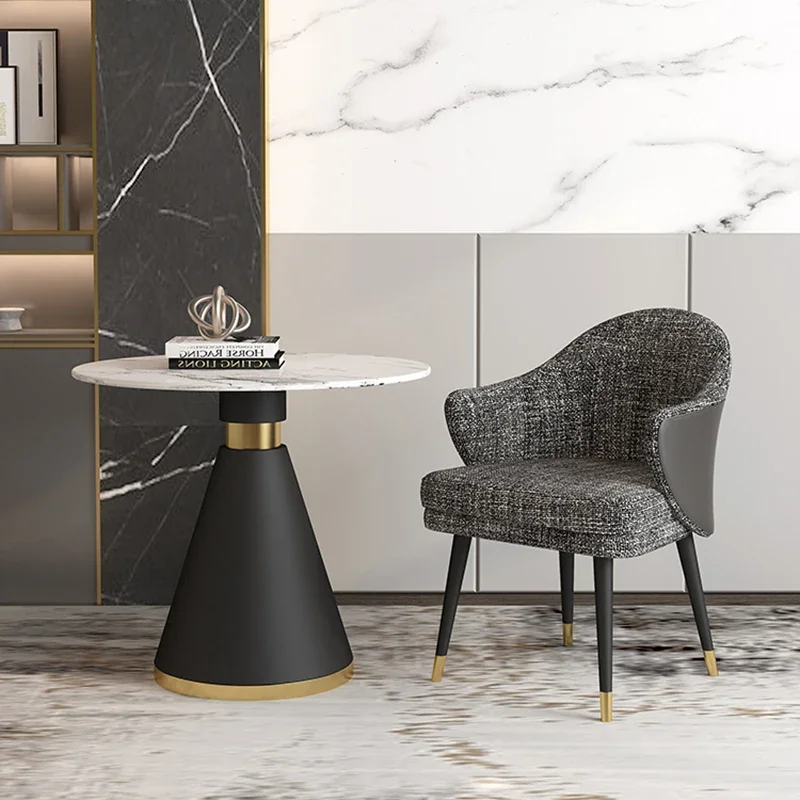 Рисунок 4 - Nordic Center Side Table гостиная