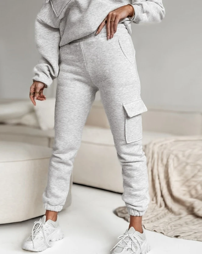 Two Piece Set Women Outfit 2023 Autumn Skew Neck Plain Long Sleeve Sweatshirt & Casual Pocket Design Daily Cuffed Sweatpants Set