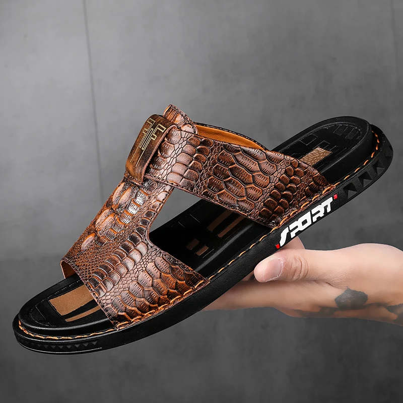 Summer New British Style Beach Shoes Men's Camping Shoes Anti Slip Men's Outdoor Slippers Wear Resistant Free Delivery