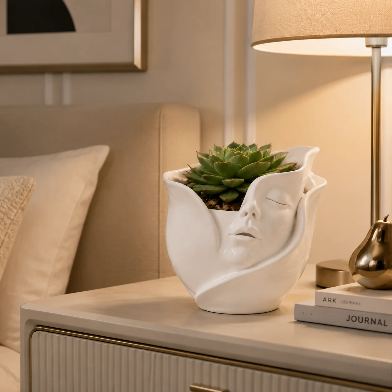 Elegant Resin Portrait Face Pot - Modern Aesthetic Desk & Home Decor