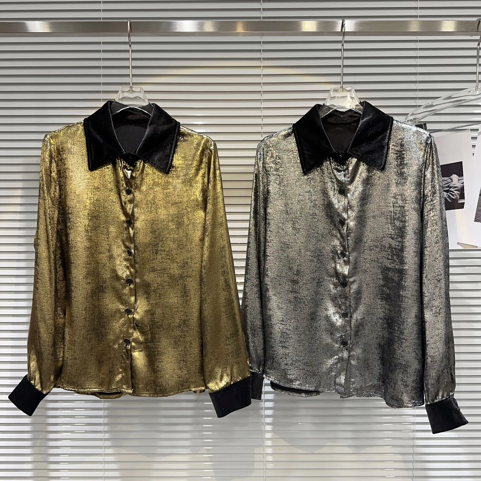 

2023 Autumn Velvet Splice Collar Liquid Metal Shirt Long Sleeve Silver Gold Oversized Button Down Blouse